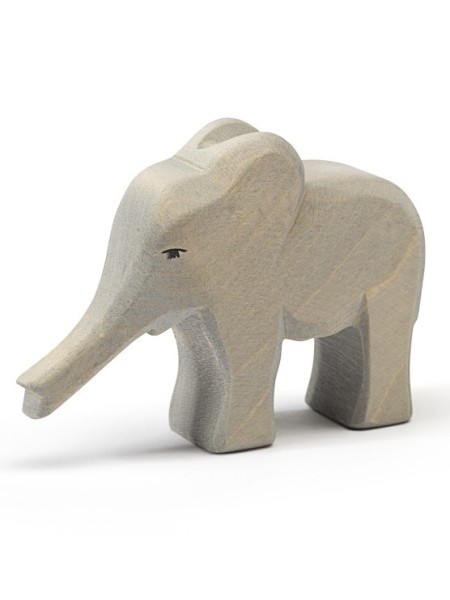Elefant klein - Rüssel gestreckt