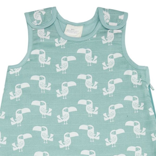 Baby Schlafsack Ymer - aus Musselin - Tukan Print